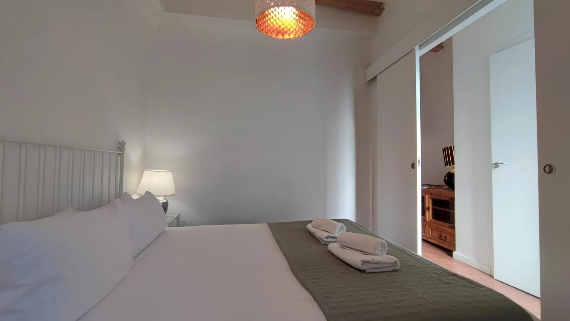 Daire Catalan Comfort Near Sagrada Familia Barselona