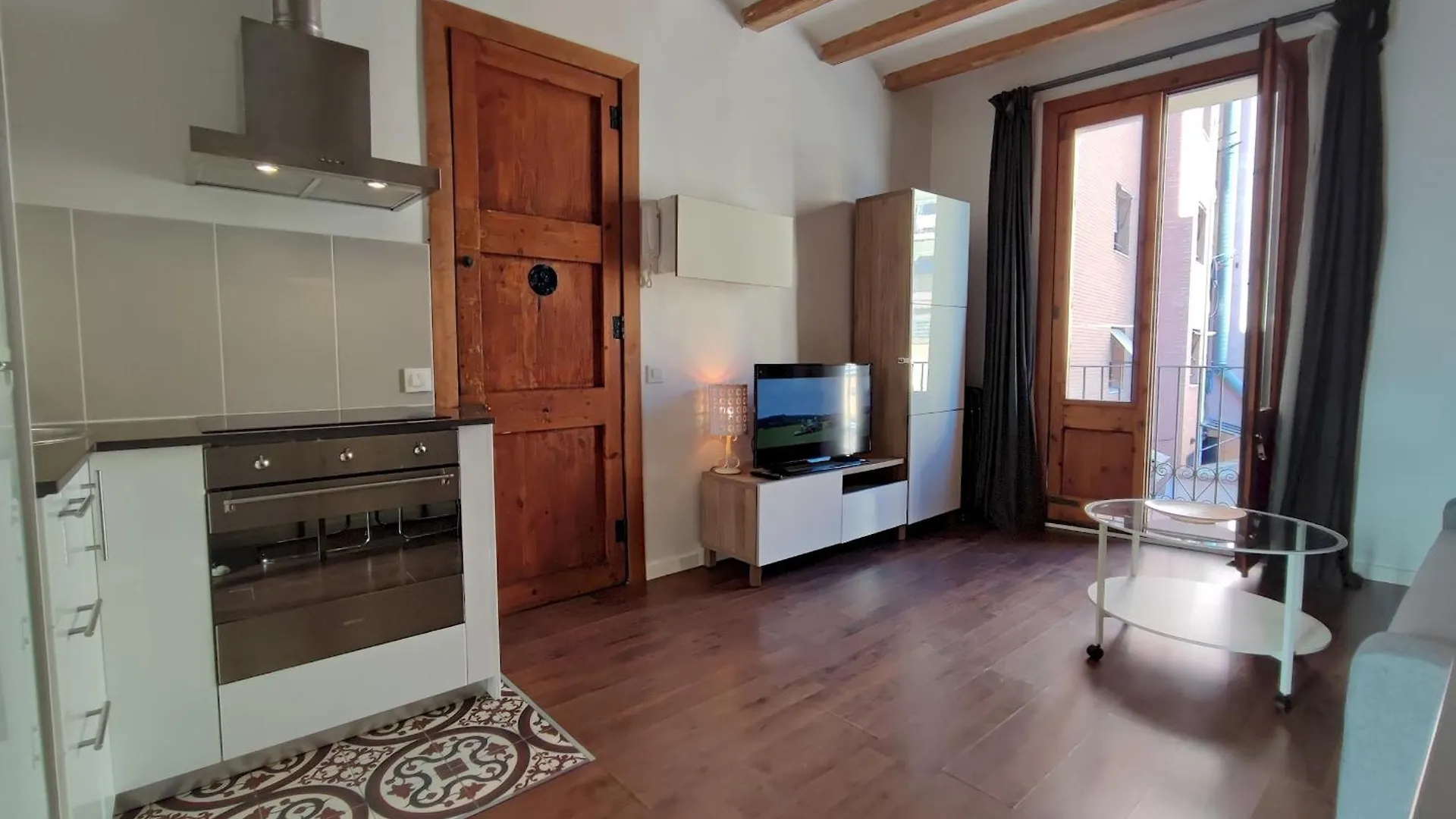 Catalan Comfort Near Sagrada Familia Barselona Daire